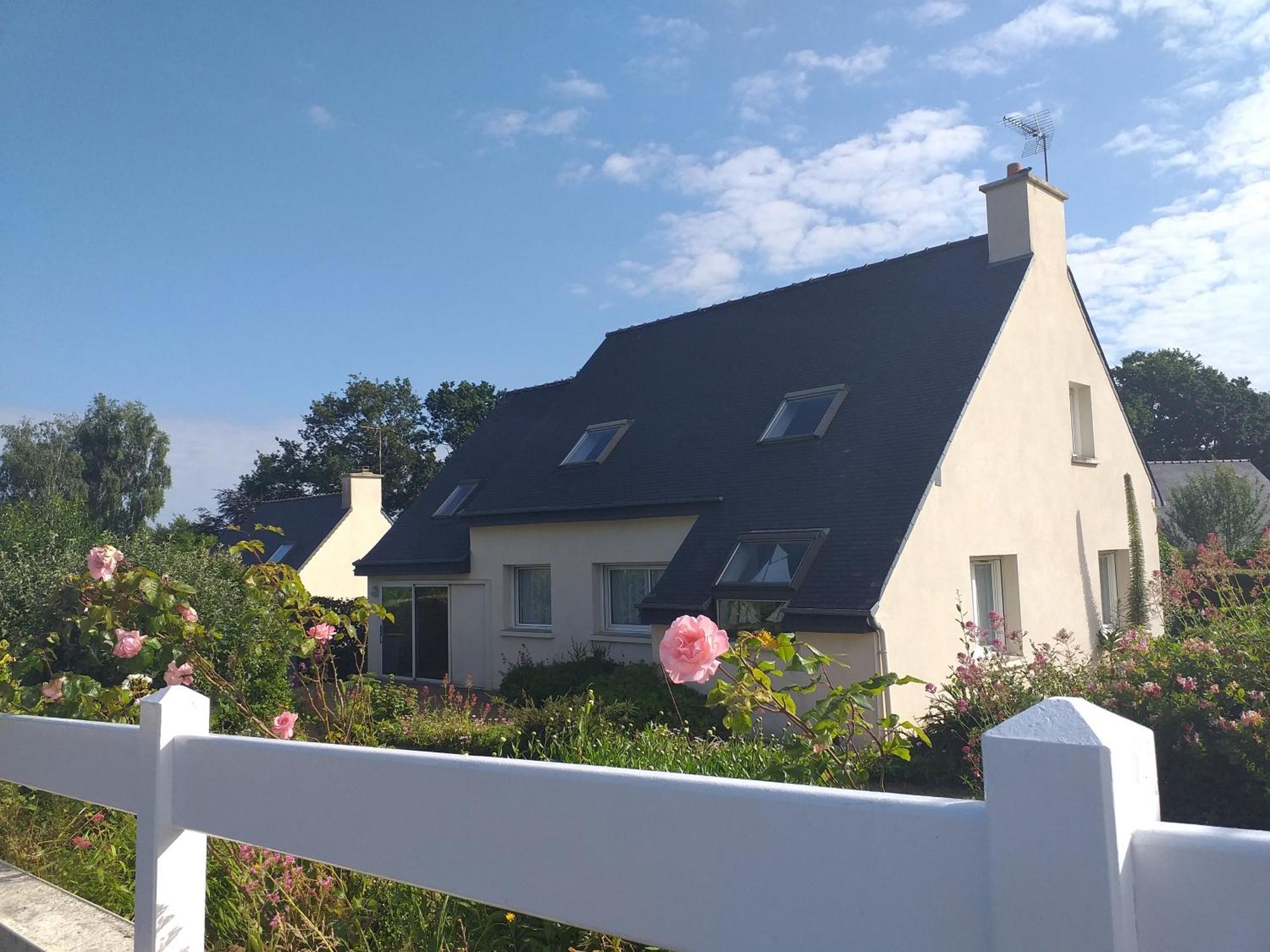 Maison Avec Jardin Clos La Roche Jaudy Eksteriør billede